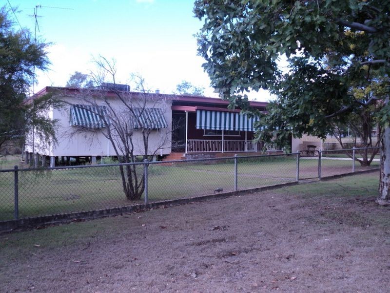 9 Uranium Street, Mount Garnet QLD 4872