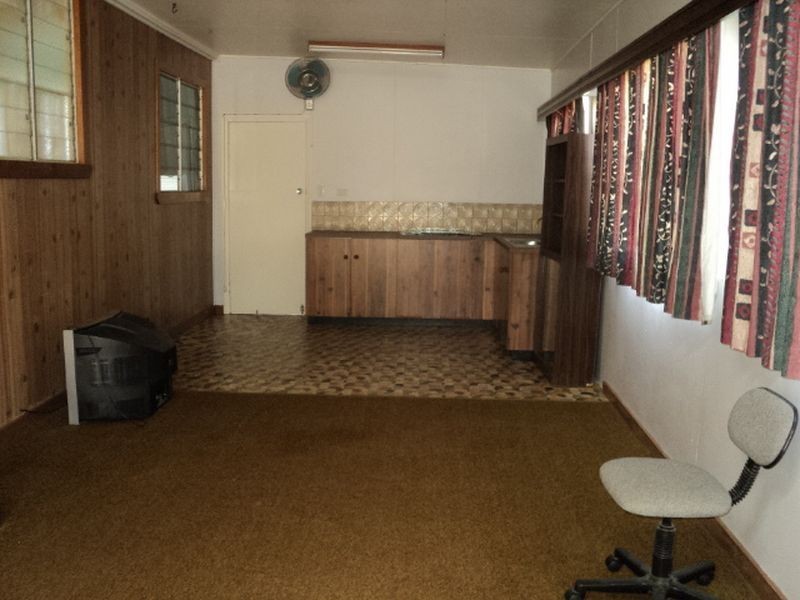 9 Uranium Street, Mount Garnet QLD 4872