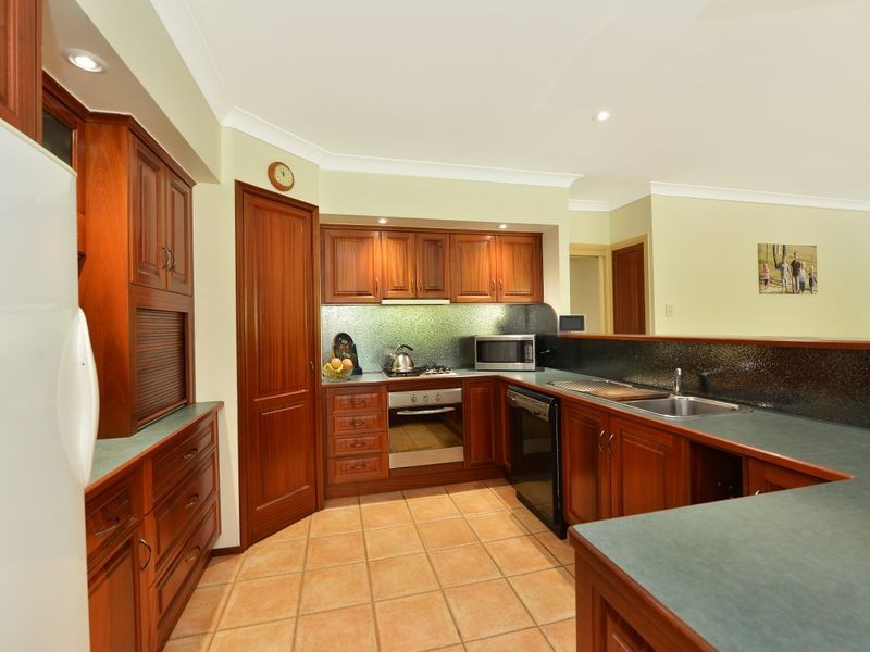 Tinaroo QLD 4872