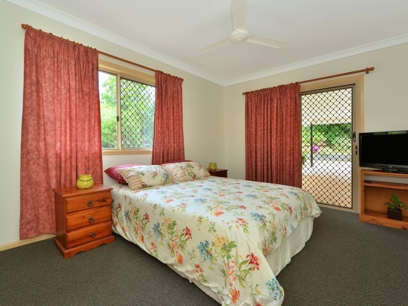 Tinaroo QLD 4872