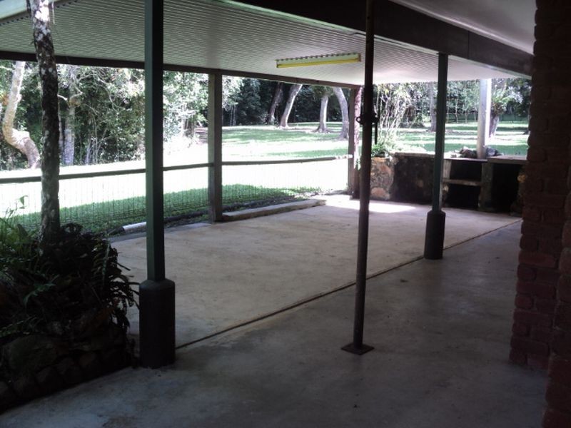 Lake Eacham QLD 4884