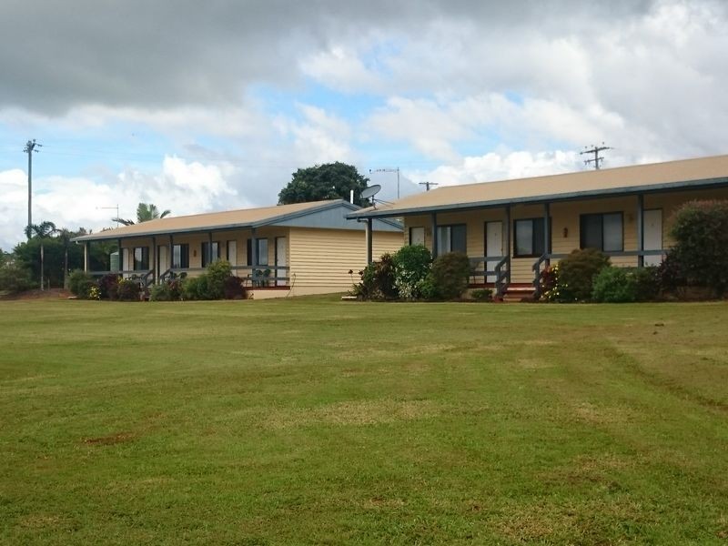 Lake Eacham QLD 4884