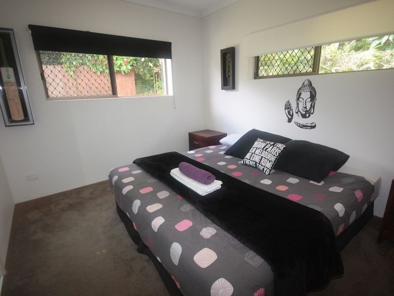 6 Palm Street, Tinaroo QLD 4872