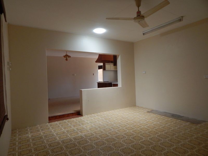 37 Ray Road, Mareeba QLD 4880