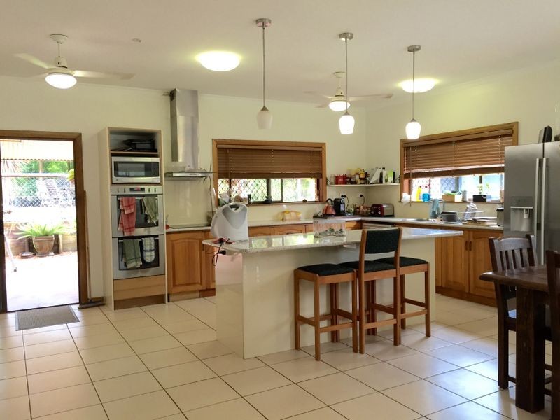 Lake Eacham QLD 4884