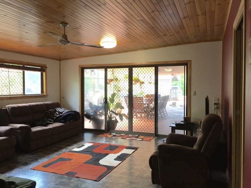Lake Eacham QLD 4884