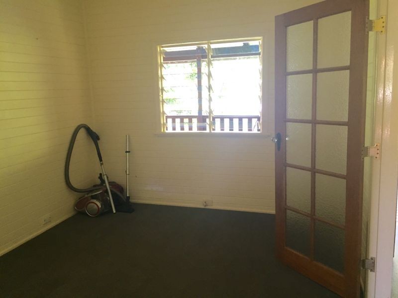 19 Broadway, Herberton QLD 4887