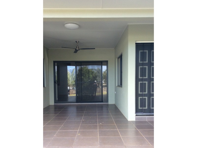 8 Quadrio Close, Atherton QLD 4883