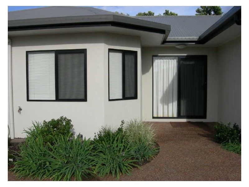 Unit 3/33a-35 Tower Avenue, Atherton QLD 4883