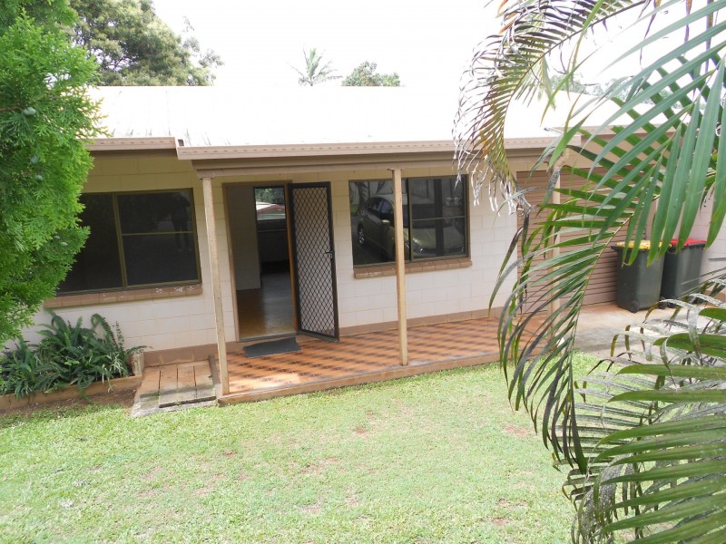 1/1 Crown Close, Malanda QLD 4885