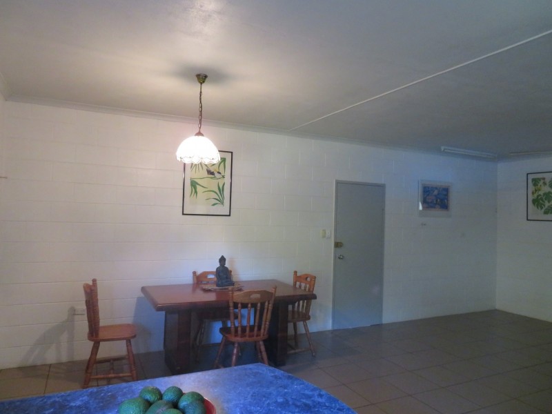 6 Hillview Crescent, Atherton QLD 4883