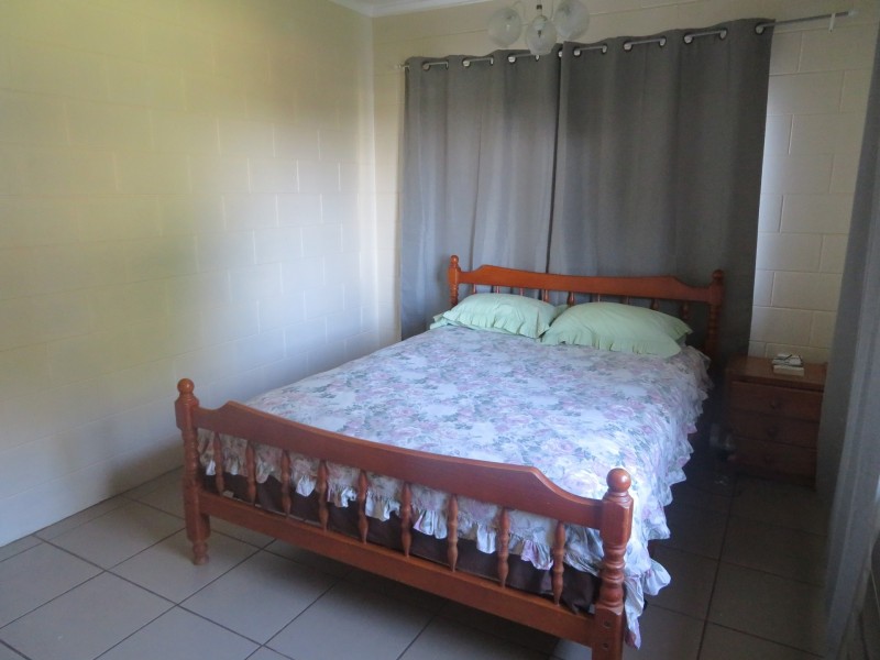 6 Hillview Crescent, Atherton QLD 4883