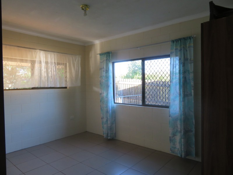 6 Hillview Crescent, Atherton QLD 4883