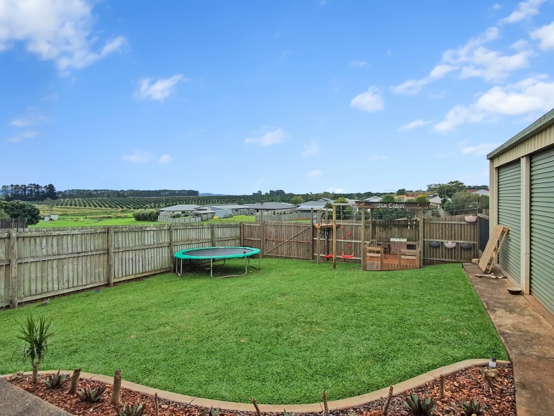 13 Anthony Drive, Atherton QLD 4883