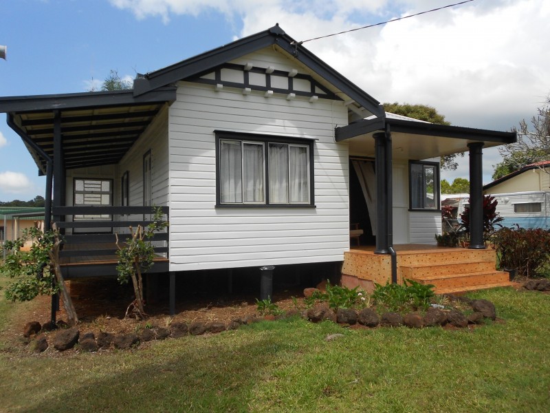 42 Tolga Rd, Atherton QLD 4883