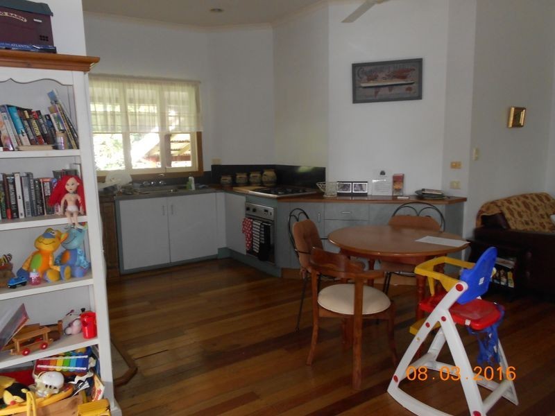 6 Eacham Road, Yungaburra QLD 4884