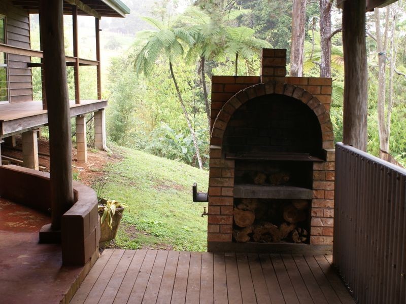 53 Hogan Hosie Road Tarzali, Malanda QLD 4885