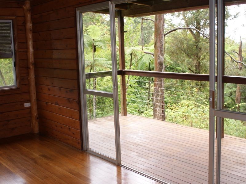 53 Hogan Hosie Road Tarzali, Malanda QLD 4885