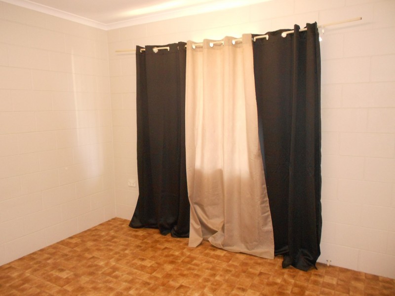 Unit 4/35 Beatrice Street, Atherton QLD 4883