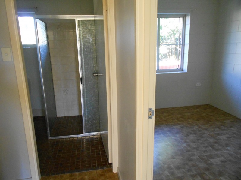 Unit 4/35 Beatrice Street, Atherton QLD 4883