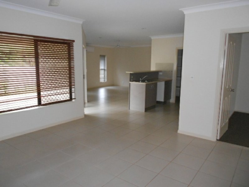 Unit 6/35 Danzer Drive, Atherton QLD 4883