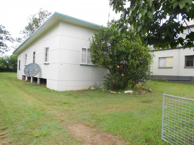 71 Main Street, Tolga QLD 4882