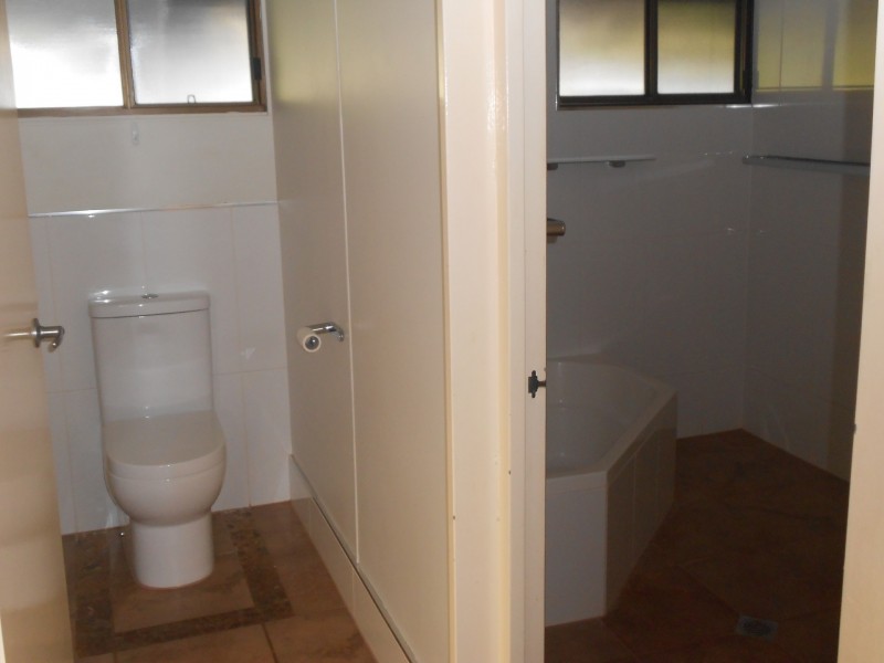 44 Grove Street, Atherton QLD 4883