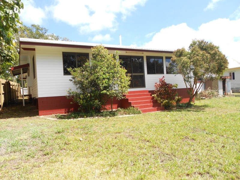 4 Mulgrave Road, Yungaburra QLD 4884