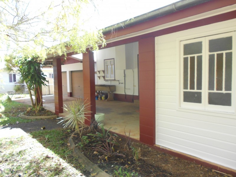 4 Mulgrave Road, Yungaburra QLD 4884
