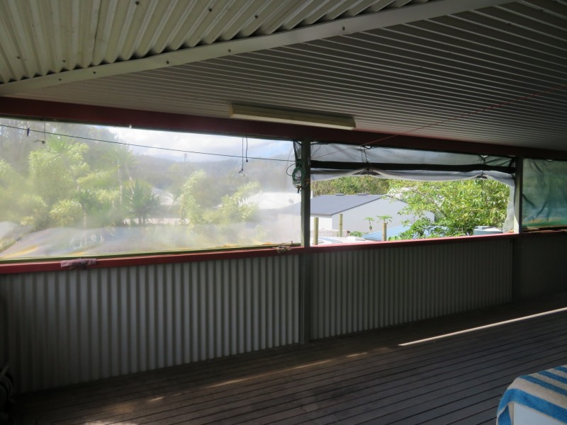 Tinaroo QLD 4872