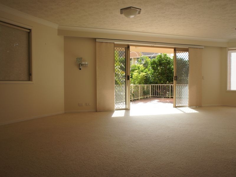 6/1251 Gold Coast Highway, Palm Beach QLD 4221