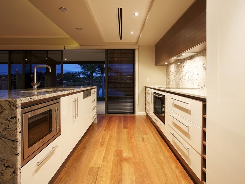 193 Nineteenth Avenue, Elanora QLD 4221