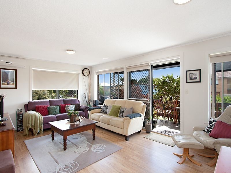 3/2 Twenty Sixth Avenue, Palm Beach QLD 4221