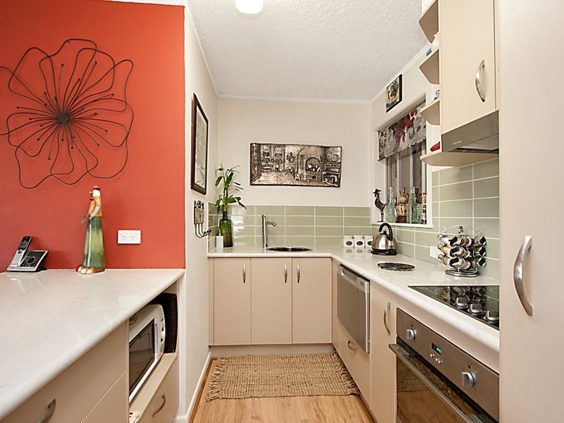 3/2 Twenty Sixth Avenue, Palm Beach QLD 4221