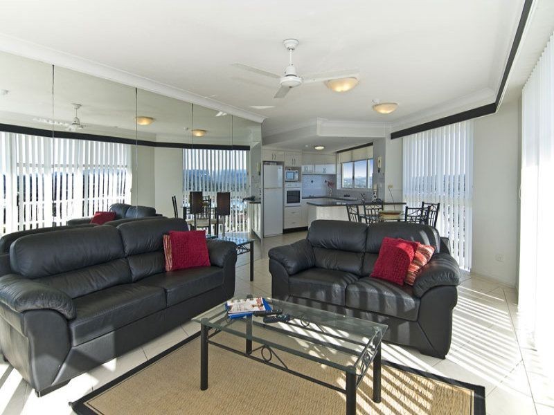 13A/2 Nineteenth Avenue, Palm Beach QLD 4221