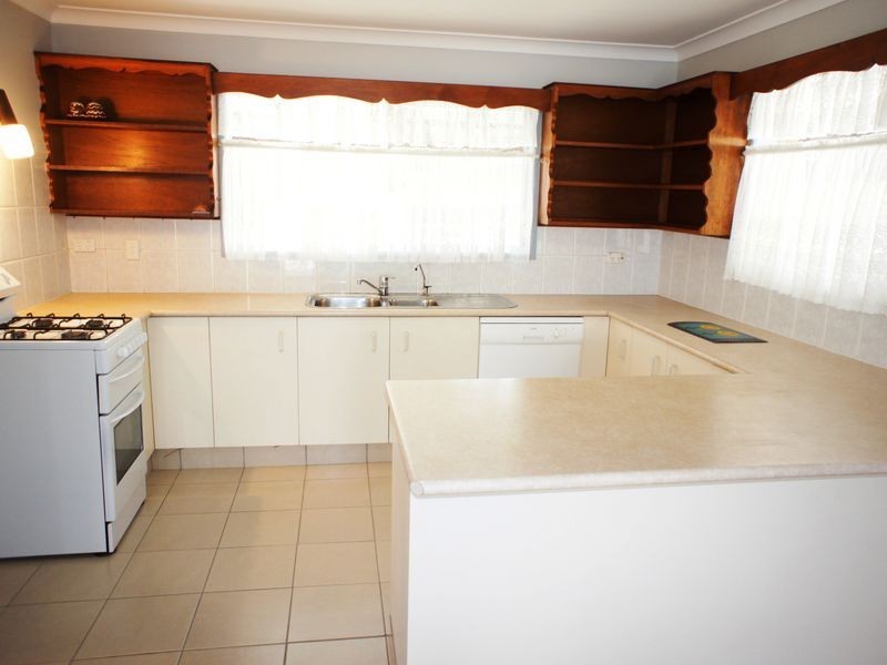 13 Currumbin Creek Road, Currumbin Waters QLD 4223