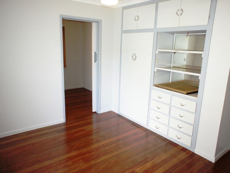 13 Currumbin Creek Road, Currumbin Waters QLD 4223