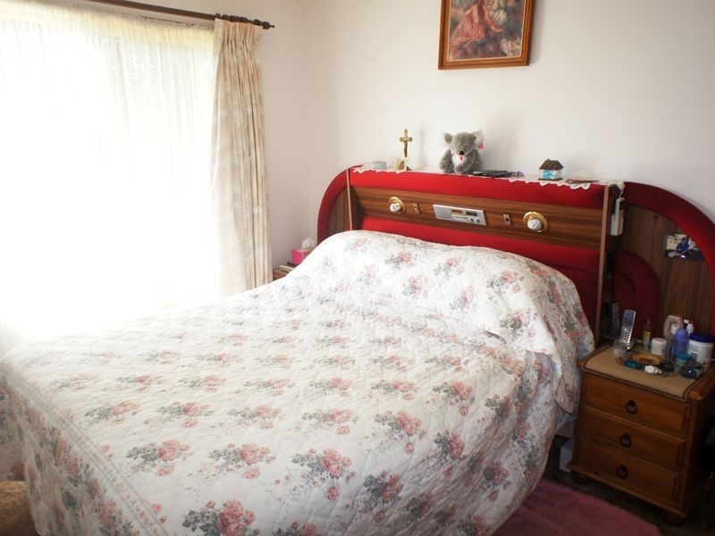 13 Currumbin Creek Road, Currumbin Waters QLD 4223