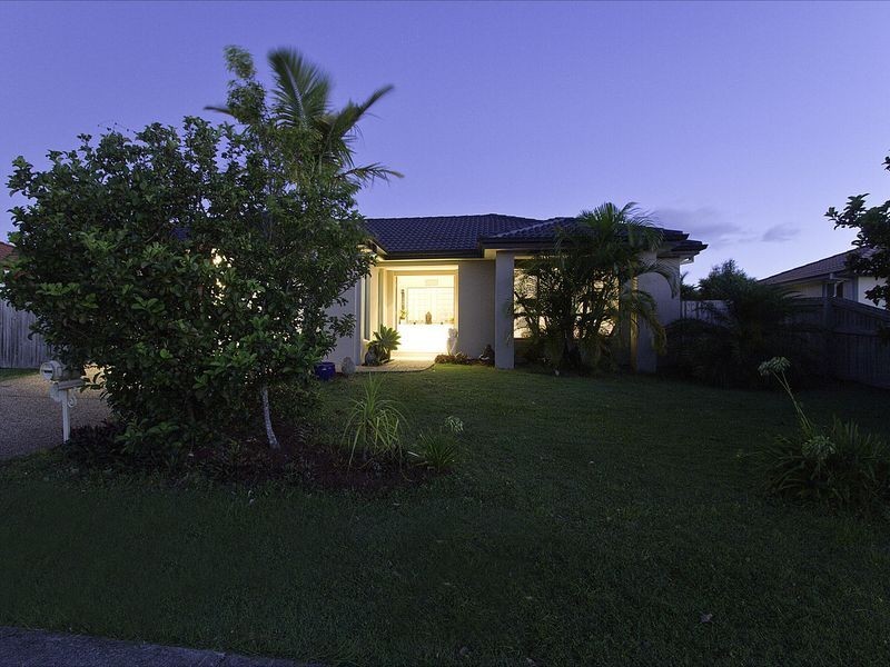 14 Sittella Crescent, Burleigh Waters QLD 4220