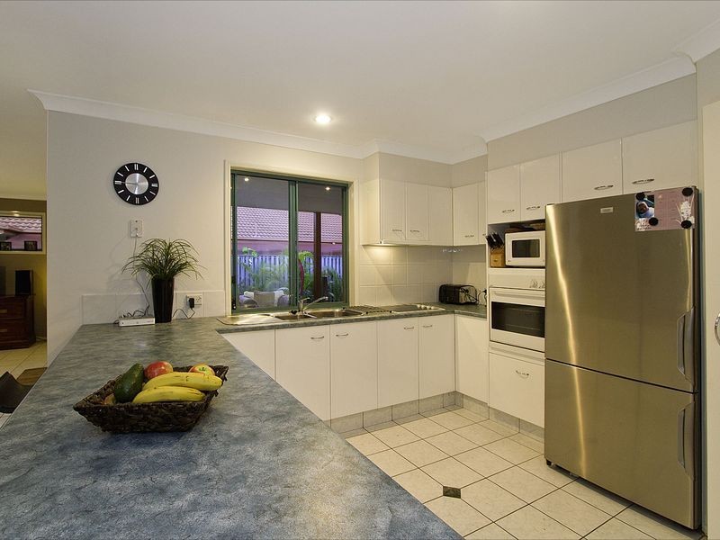14 Sittella Crescent, Burleigh Waters QLD 4220