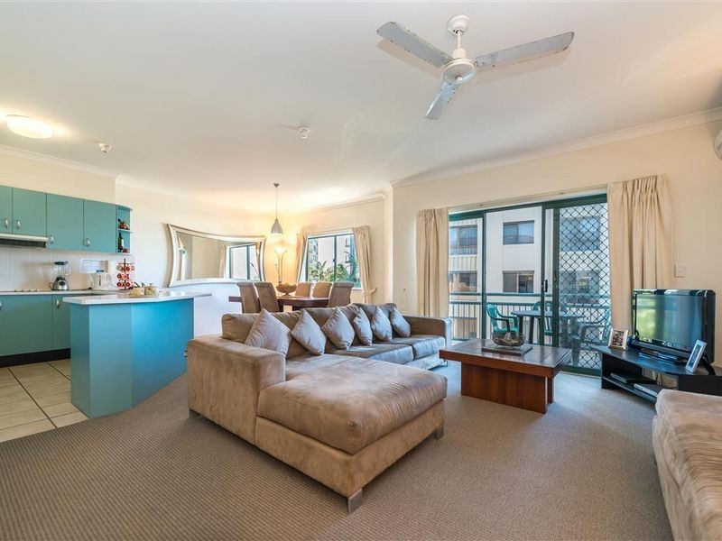 Unit/955 Gold Coast Highway, Palm Beach QLD 4221