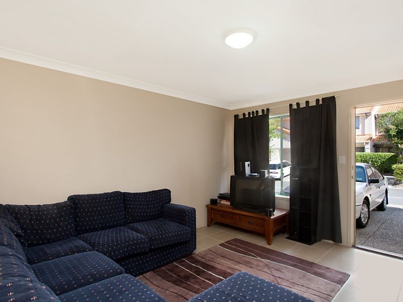 82/21 Regensburg Close, Varsity Lakes QLD 4227
