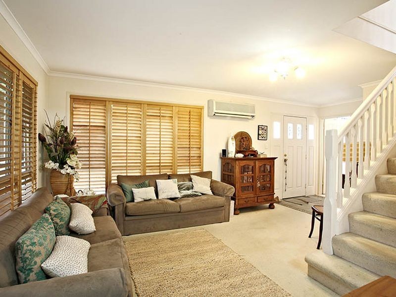 15A Station Street, Currumbin Waters QLD 4223