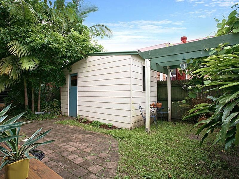 15A Station Street, Currumbin Waters QLD 4223