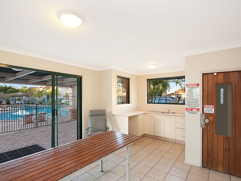 76/21 Regensberg Close, Varsity Lakes QLD 4227