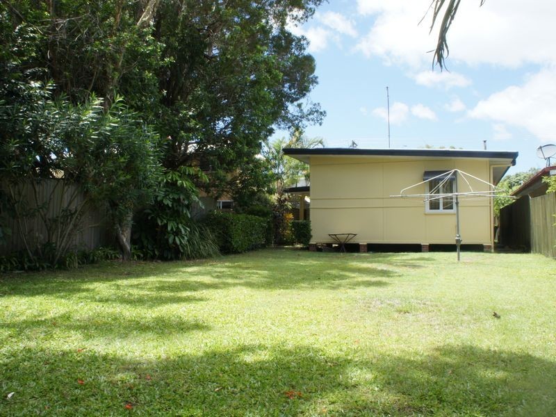 31 Twentyfifth Ave, Palm Beach QLD 4221