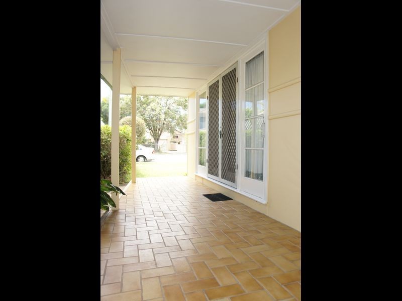 31 Twentyfifth Ave, Palm Beach QLD 4221