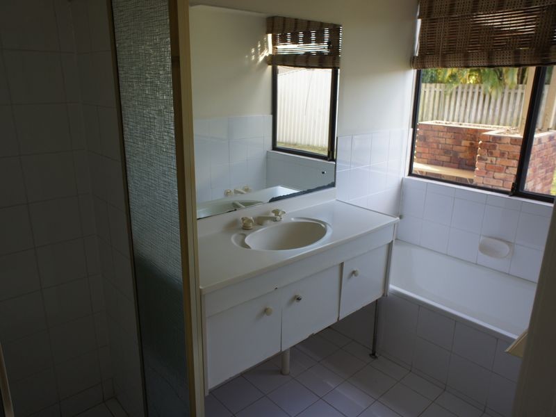 69 Barrier Reef Drive, Mermaid Waters QLD 4218