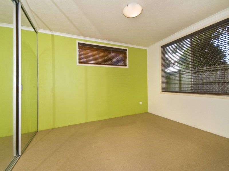 2/7 Allara Avenue, Palm Beach QLD 4221