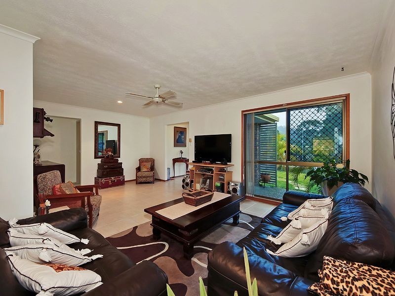 10 Beaumont Court, Currumbin Waters QLD 4223